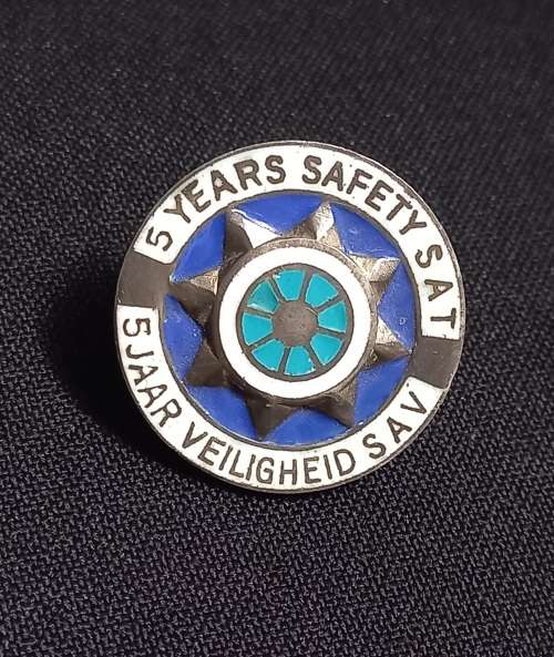 5 Year Safety SAT. / 5 Jaar Veiligheid SAV  A1557  Size: 27mm  Sterling Silver Badge    U12