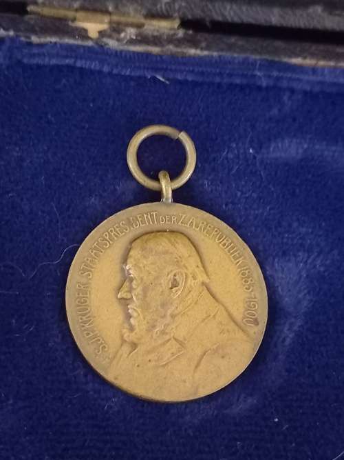Set of Paul Kruger Funeral Medals  In Original Case