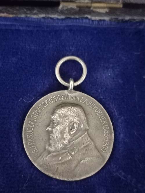 Set of Paul Kruger Funeral Medals  In Original Case