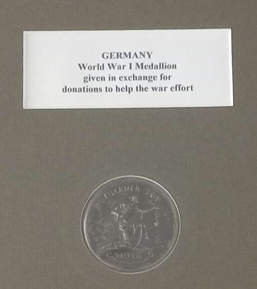 Germany WWI War Effort Medallion 1916 for donations of gold Framed    --- STUNNING ---