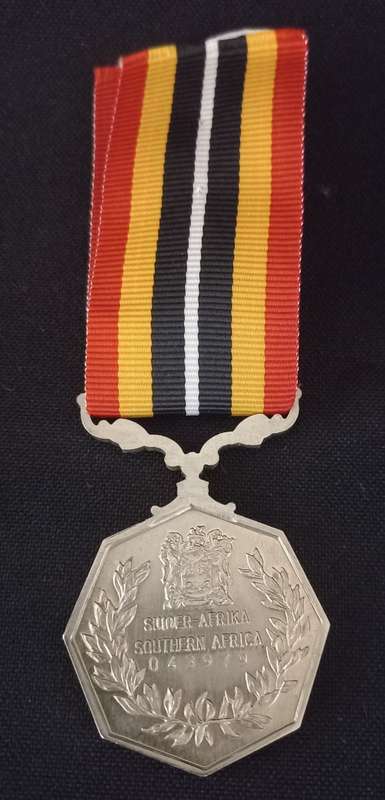 Southern Africa Full Size Medal Uniface Suspender Number 043979