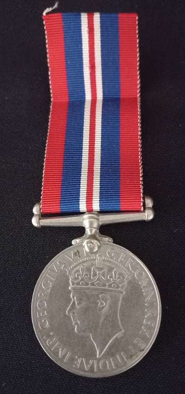 WW2 1939-45 MEDAL FULL SIZE C276240 J. DE COCK    ( Coloured Soldier )