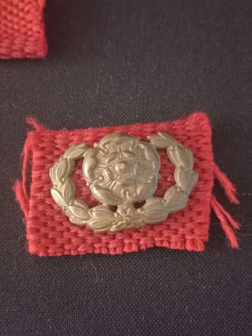 British Army WW1 / WW2 LANCASHIRE REGIMENT BADGES   `` One Bid For The 3 Badges ``