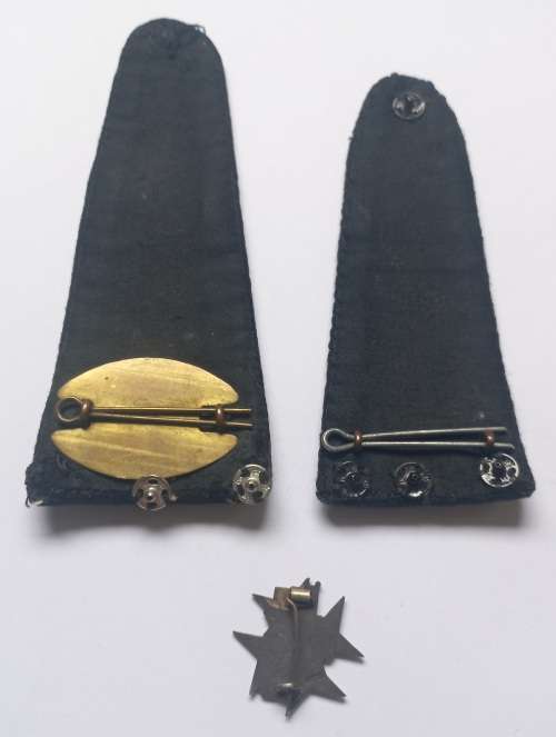 ST. JOHN`S Sterling Silver Badge And Shoulder Insignia ( Differend Sizes See Photo`s )     RR24