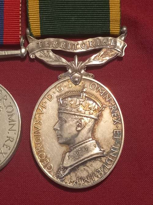 Territorial Efficiency Set Of Medals Full Sized And Miniature