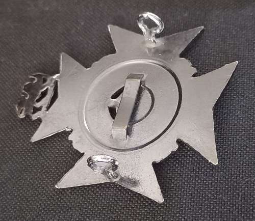 Rhodesia Regiment Cap Badge Worn 1972 - 1980         T3