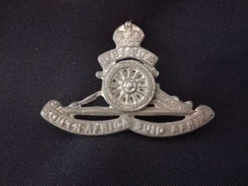 South African Artillery Cap Badge Loos Wheel            X12