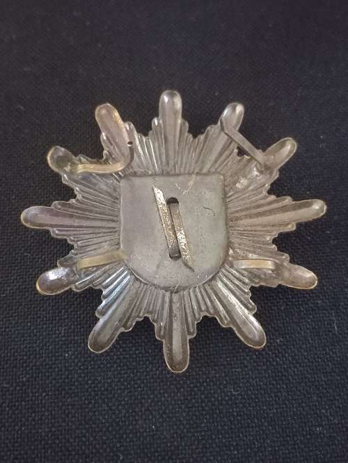 German Police Bavaria Bayern Cap Badge    ( Blue and White Enameled )           X20