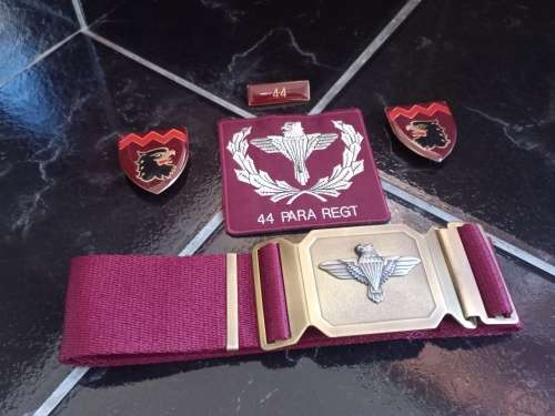 44 PARACHUTE BATTALION Stable Belt And Insignia  ` One Bid For The Lot `