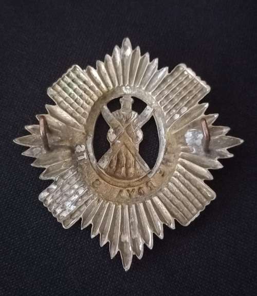 Royal Scots Staybrite Anodised Aluminium Cap  Badge     X143