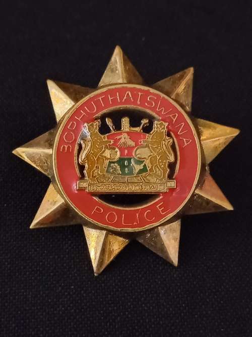 Bophuthatswana Police Cap Badge               X156