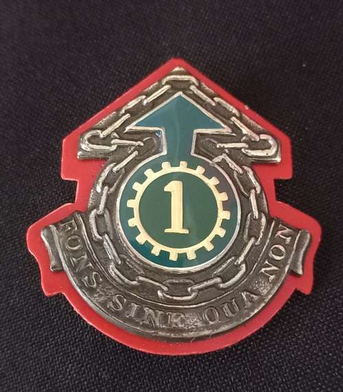 SADF. 1 Maintenance Unit Beret Badge               X158