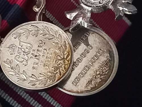 WW2 Miniature Medal Group  ( Eleven Medals See Photo`s )                 M3