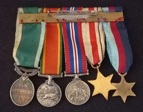 WW2 Miniature Medal Group                          M6