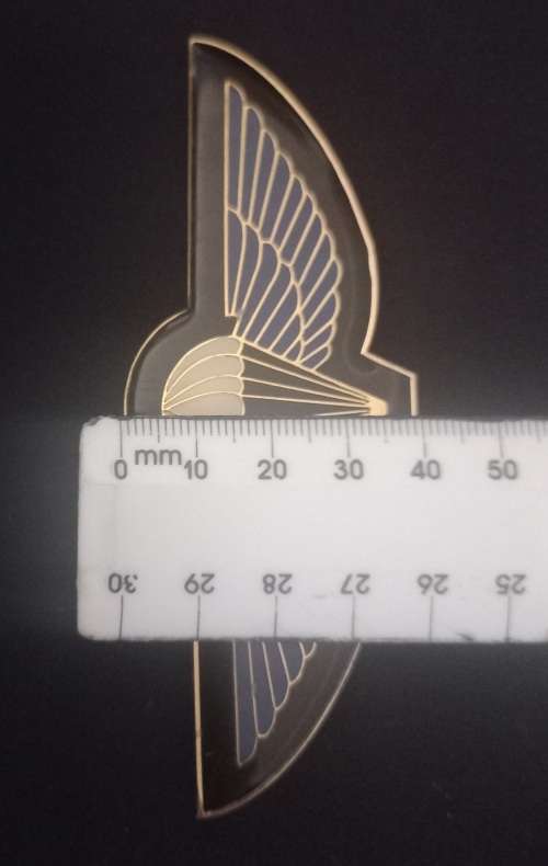 Hunter Group Parachute Metal Wing                           X200