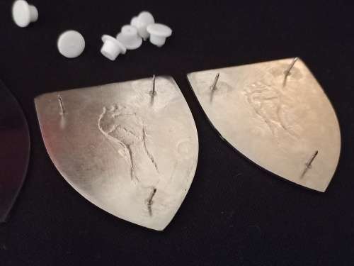 1 SWA Specialist Unit Shoulder Flashes Pair With Backing ( All Pins )                  F3
