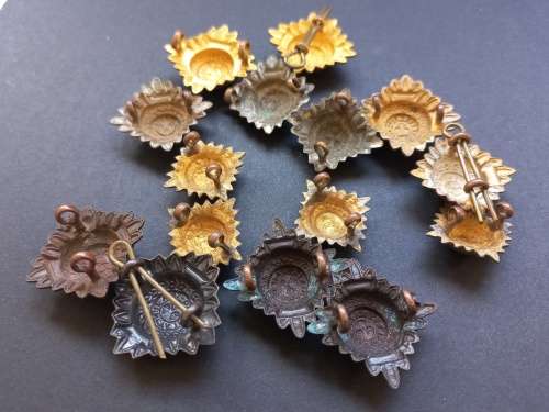 British Mix Rank Pips Insignia    ` One Bid For The Lot `                F16
