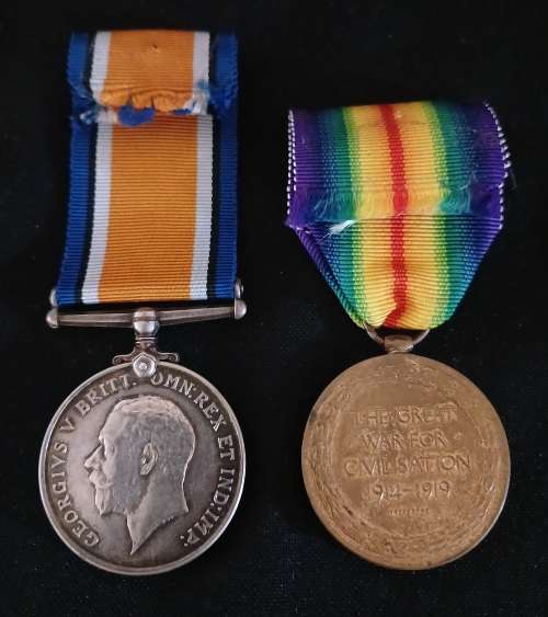 WW1 Medal Group Awarded To: R - 42540 A - SJT. W.B. HALL. K.R. RIF. C.                  No.14