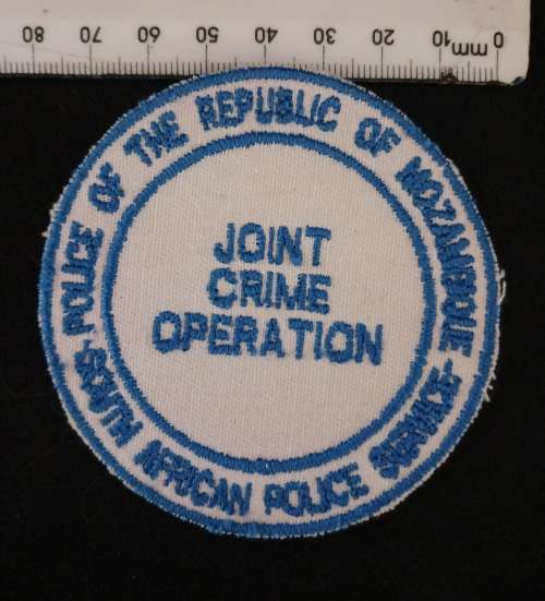 Joint Crime Operation Mozambique and SAPS    Cloth Badge                  No.42