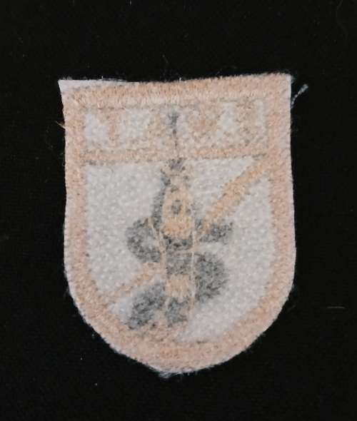 SADF - SWA POLICE - SOUTH WEST AFRICA TACTICAL (SWAT)  Cloth Badge               No.43