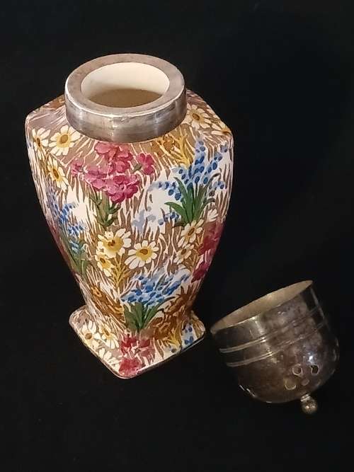 Royal Winton  A Made In England Sugar Shaker