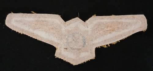 Police Pilot Wing pilot wing from flight suit. Embroidered. Unissued example      V74