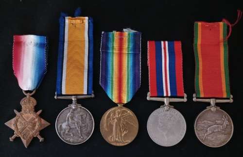 WW1 / WW2 Medal Group Awarded To: PTE. L.O. EDMEADES, RAND RFLS.          No.33