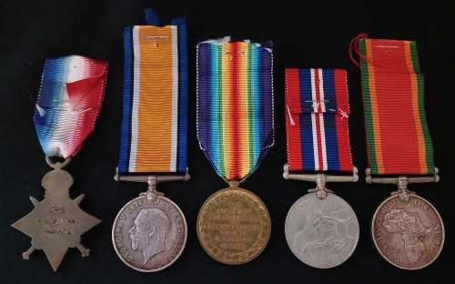 WW1 / WW2 Medal Group Awarded To: PTE. L.O. EDMEADES, RAND RFLS.          No.33