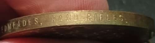 WW1 / WW2 Medal Group Awarded To: PTE. L.O. EDMEADES, RAND RFLS.          No.33