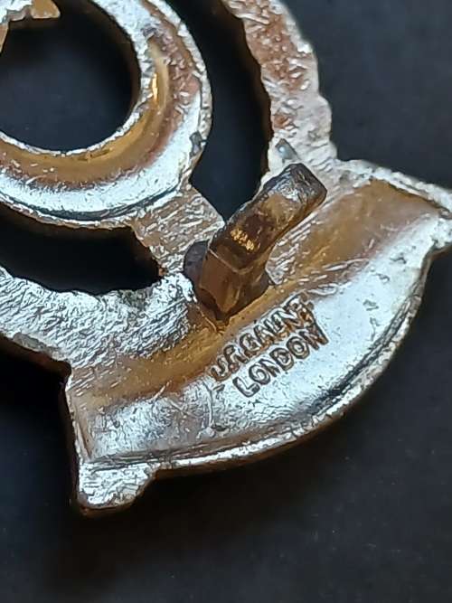 Libya Army Officers Cap Badge                                       M24