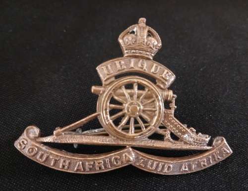South African / Zuid Afrika Cap Badge Worn 1922 - 1926  ( Note Only 2 Lugs Repaired )    M35