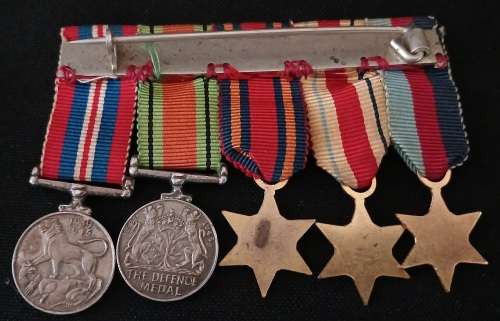 WW2 Miniature Medal Group      ( With Burma Star Miniature )                      M23