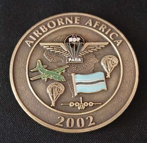 Airborne Africa 2002    Medallion                    M68