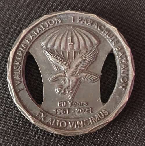 1 Parachute Battalion 60 Years / Deadly Delta Company 42 Years Medallion             O10
