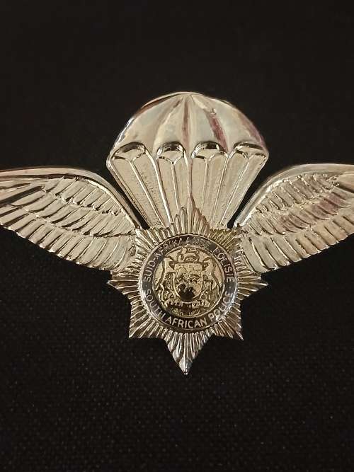 Special Task Force Parachute PARA Wing Badge Old Coat of Arms  O71