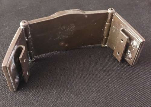 Belt Buckle   ( Unknown )                    O89