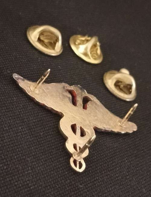 South Africa (SADF) Medical Doctor Qualification Badge Bi-Metal     F39