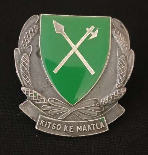 Bophuthatswana Military School Oxidized Silver And Enamel Cap Badge                     M13