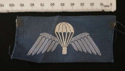AUSTRALIAN AIR FORCE AIRBORNE PARACHUTE WINGS PATCH - Original                       M27