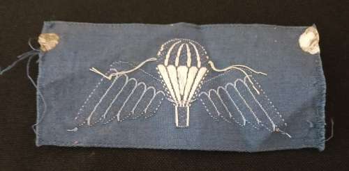 AUSTRALIAN AIR FORCE AIRBORNE PARACHUTE WINGS PATCH - Original                       M27