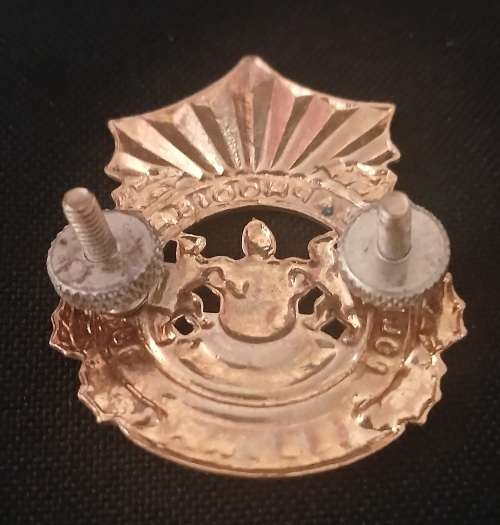 LEBOWA POLICE  CAP BADGE                   F53