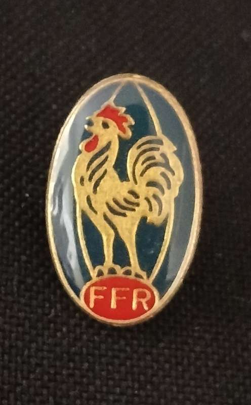 Vintage FFR FRENCH RUGBY UNION ENAMEL Lapel Pin                       M43