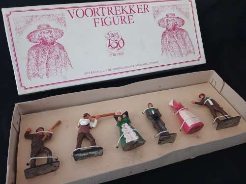 VOORTREKKER FIGURE GROOT TREK 150 1838 - 1988  Eksklusiewe Handgeverfde Versamelstukke  ` RARE `