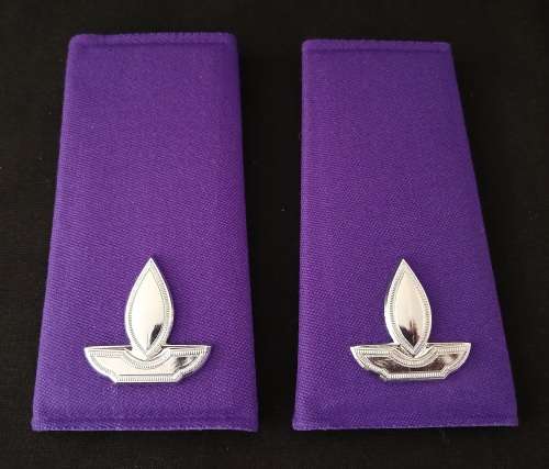 SA ARMY HINDU CHAPLAIN SHOULDER BOARDS -- In Original Packaging                    No.5