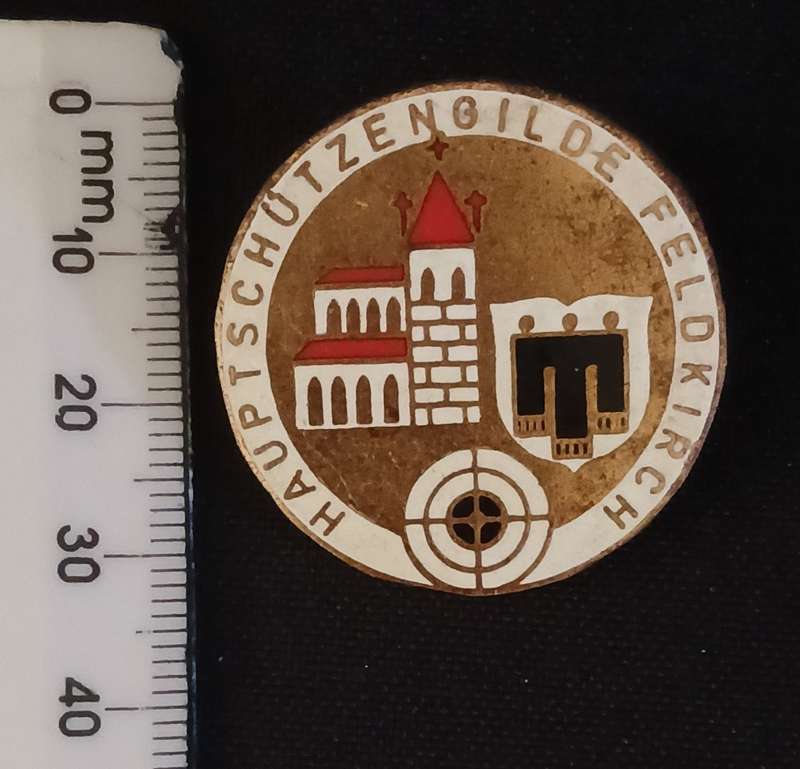 GERMAN HAUPTSCHUTZENGILDE FELDKIRCH ENAMEL SHOOTING Badge  Size: 33mm Diameter     F158