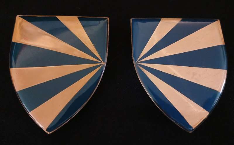 SADF PRETORIA EAST COMMANDO SHOULDER FLASHES   ( Note One Pin Repaired )             H27