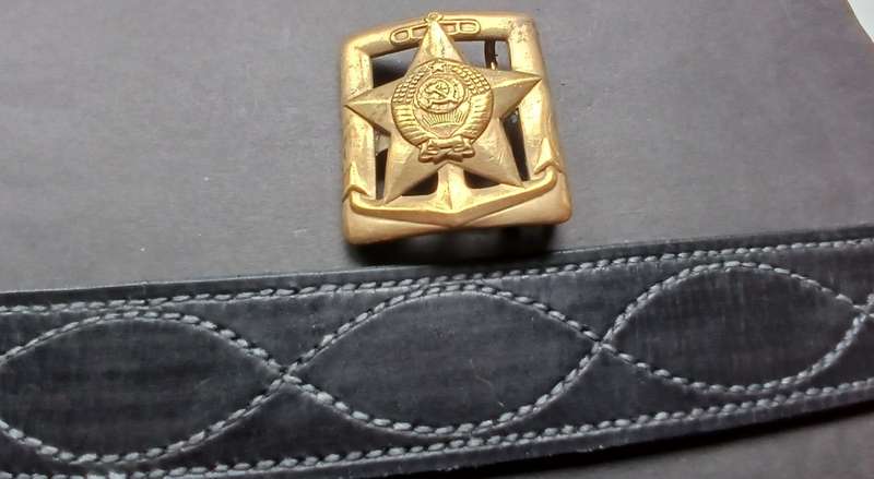 World War  SOVIET RUSSIAN NAVY  BELT AND BELT BUCKLE  ( BELT HAS A MAKERS MARK )         F191