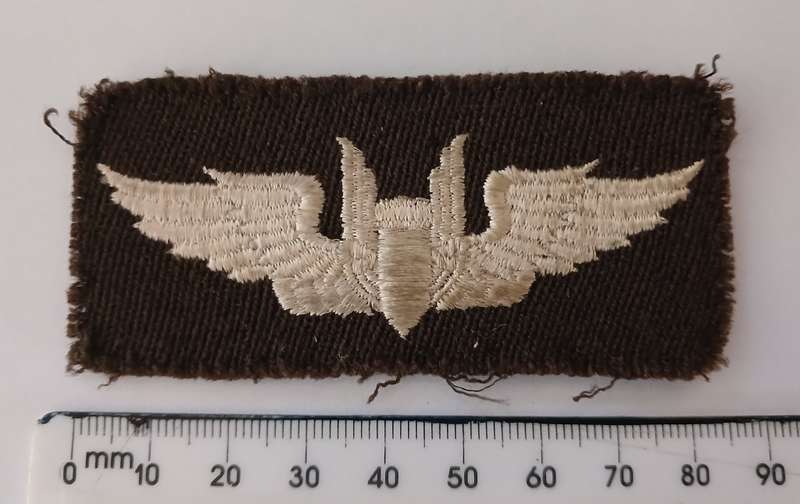 WW2 US  AIR CORPS - AIRGUNNER / AIR FORCE BOMBER PILOT WINGS Embroidered Cloth Badge  P194