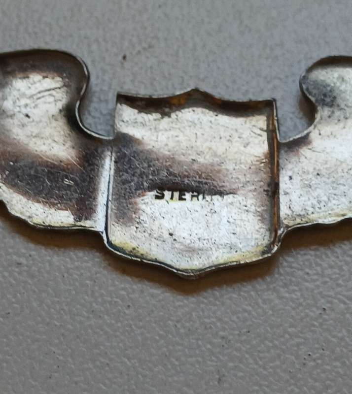 AMERICAN ARMY AIR SERVICE WING FROM 1921  ( Sterling )  Size: 75mm      `` RARE ``            F198