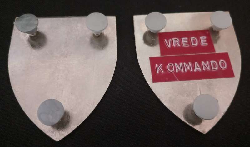 SADF VREDE COMMANDO SHOULDER FLASHES                             H41